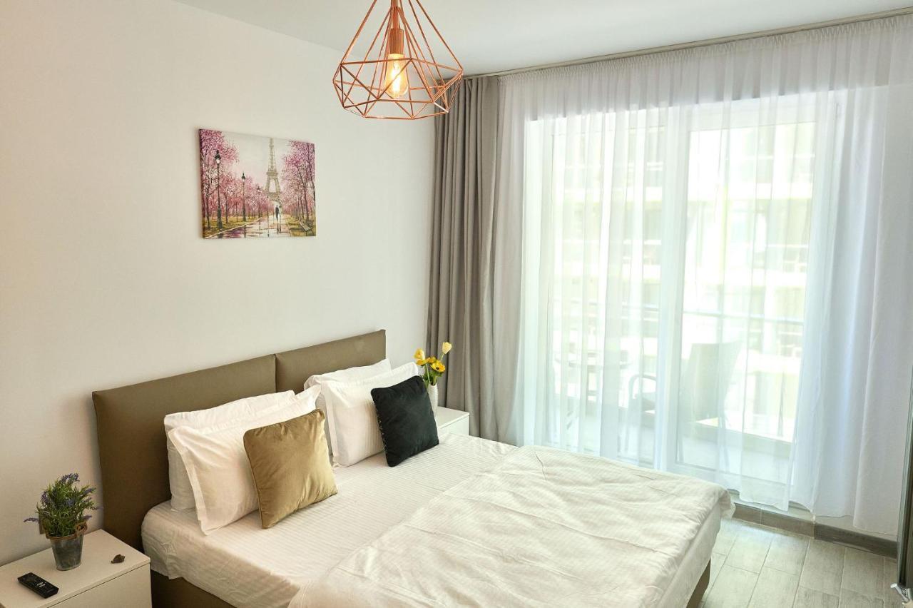 Orange Summer Apartment Spa Pools Beach Resort Mamaia Luaran gambar